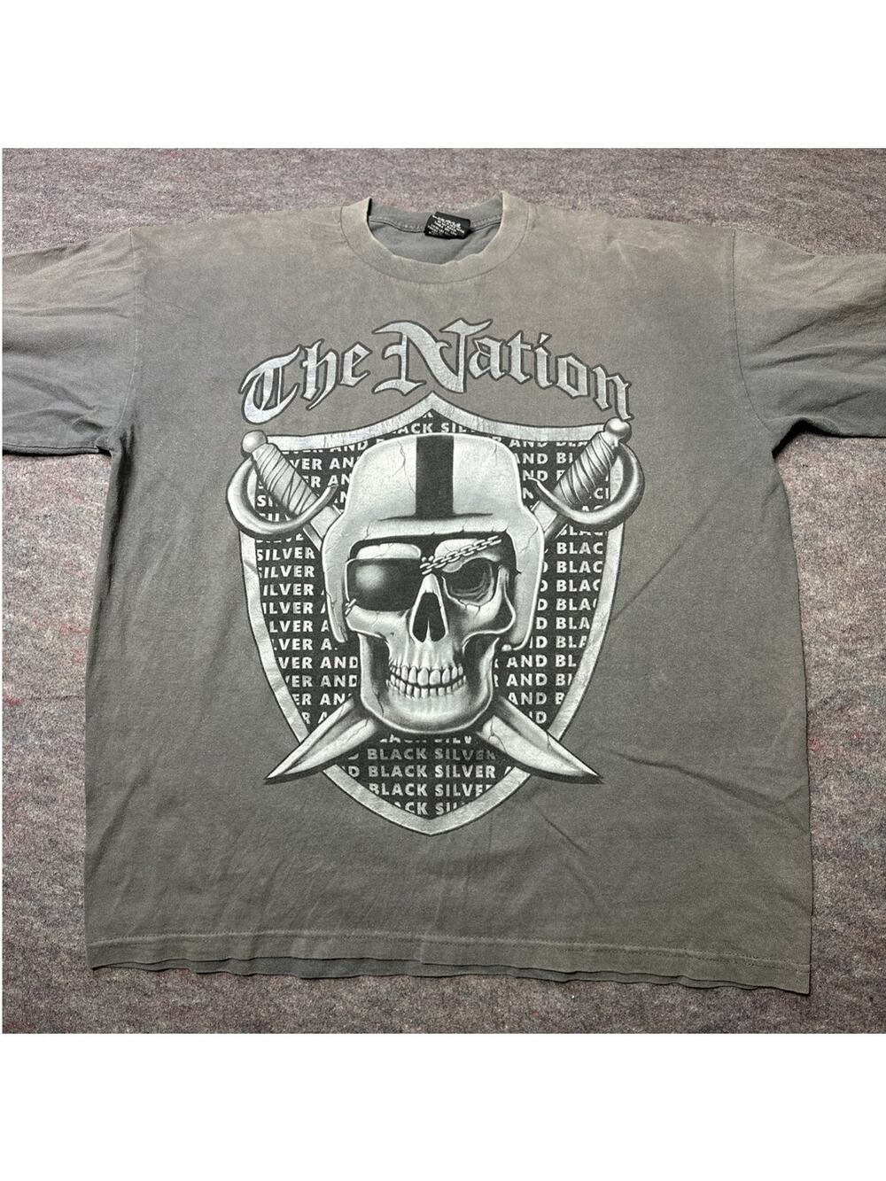 Vintage Men's Oakland Raiders Nation Size XL For Life Skull Faded Grey T-Shirt